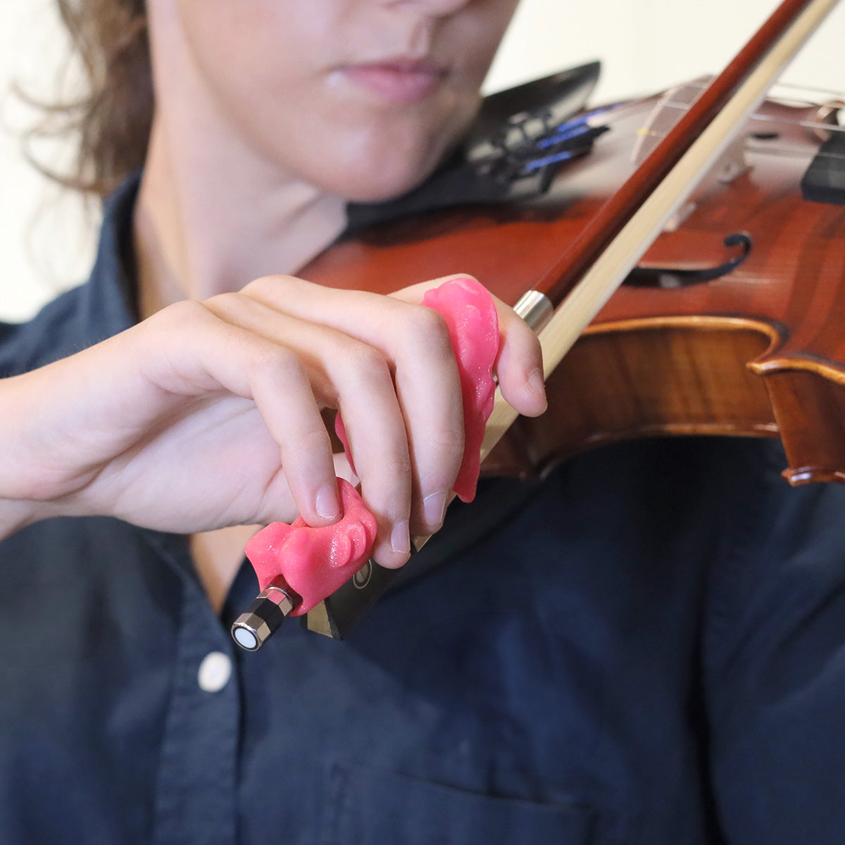 Things 4 Strings Bow Hold Buddies Sparkly Pink