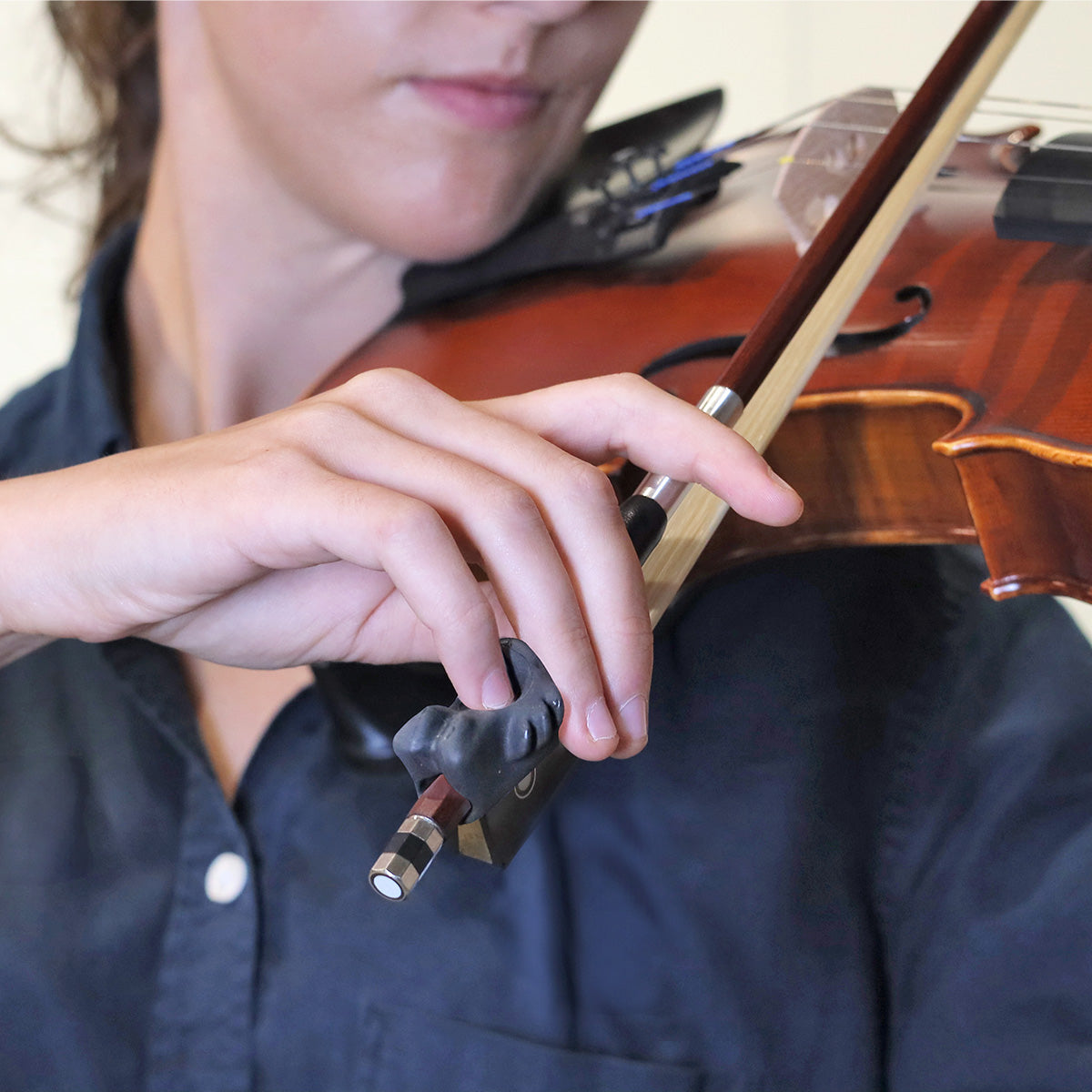 Things 4 Strings Bow Hold Fish Concert Black