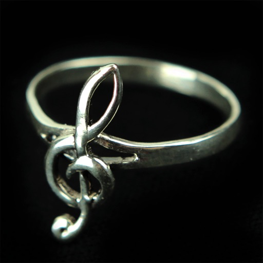 Sterling Silver Treble Clef Ring Size 7.