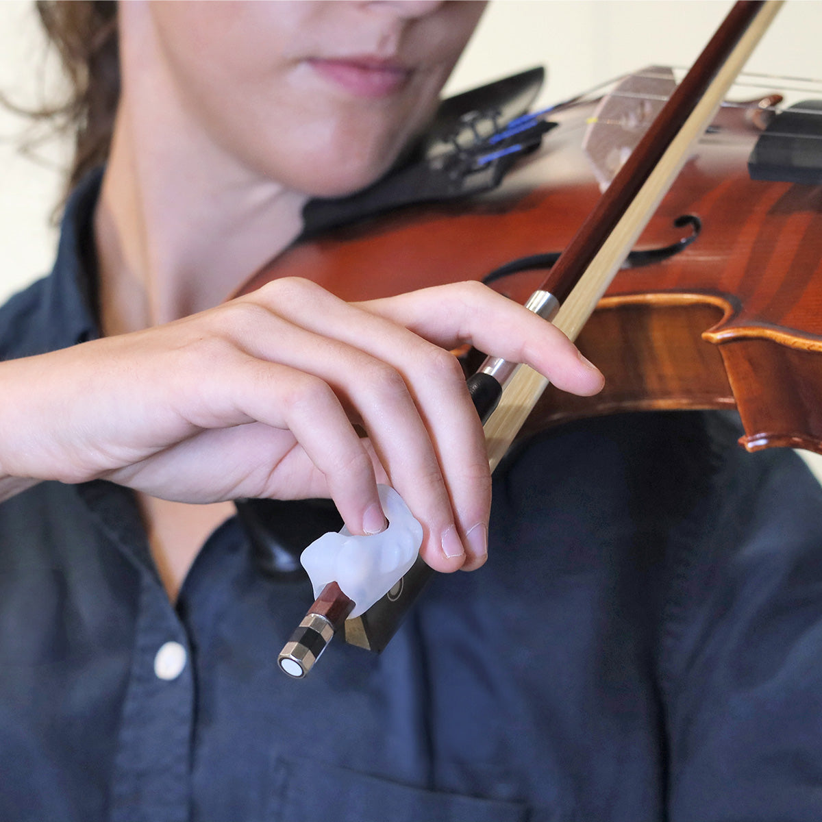 Things 4 Strings Bow Hold Fish Frosty Clear