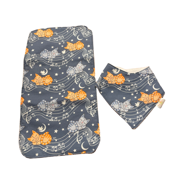 Baby Bib and Burp Cloth Musical Sleeping Cats