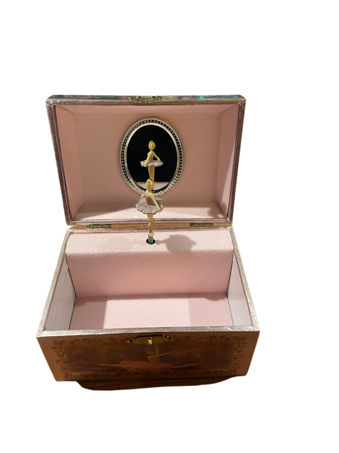 Musical Jewellery Box with a Ballerina and Stars on the Lid