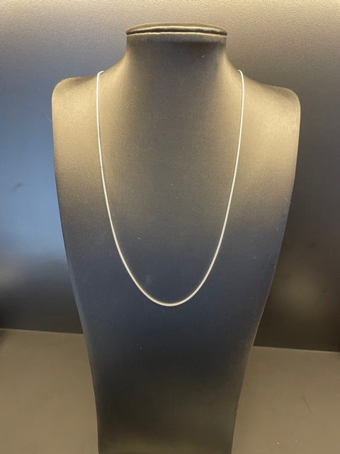 Sterling Silver Fine Chain Necklace.
