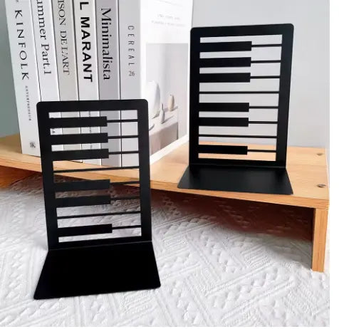 Keyboard/Piano Black Bookends